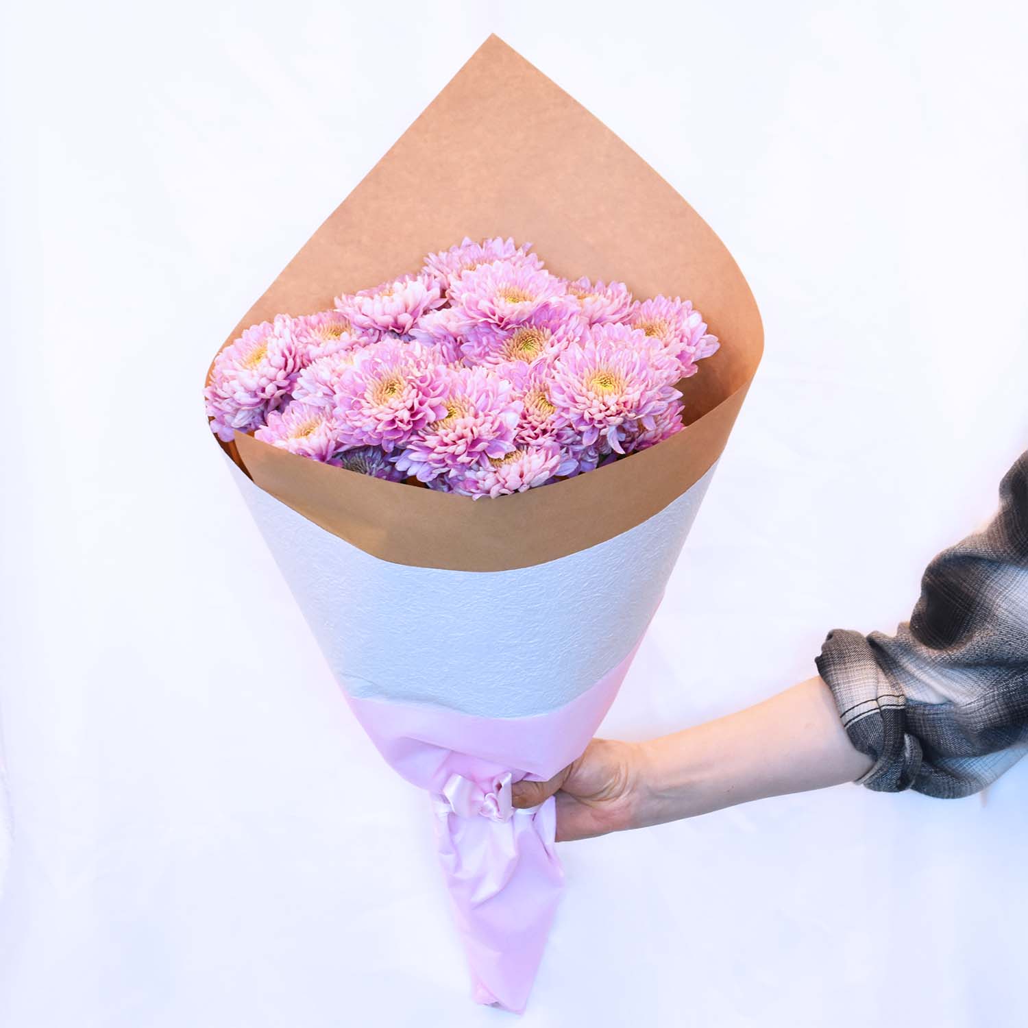 Happy Mother's Day, Mum! Package: Flowers + Chocolates + Handcream