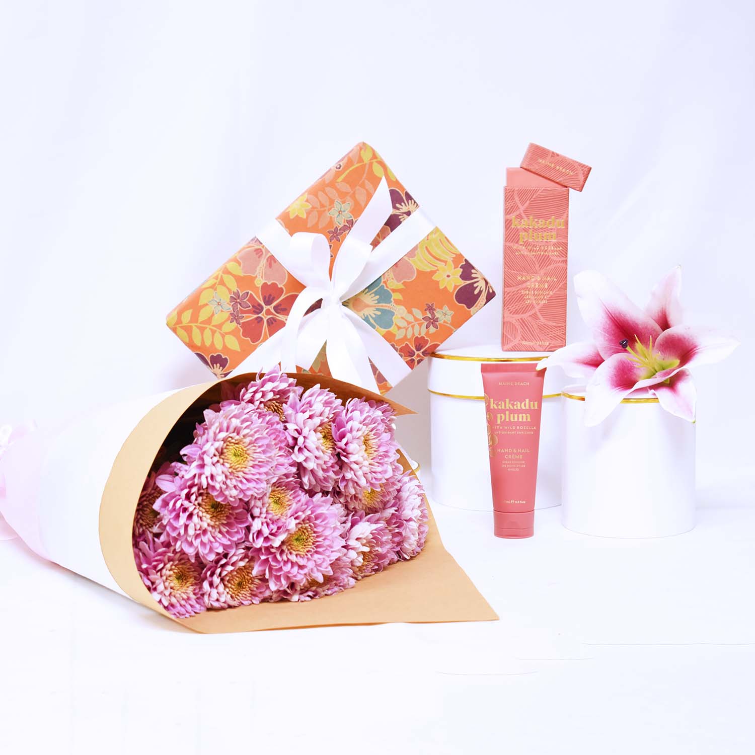 Happy Mother's Day, Mum! Package: Flowers + Chocolates + Handcream