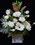 Florist's Medium White Flowers Box