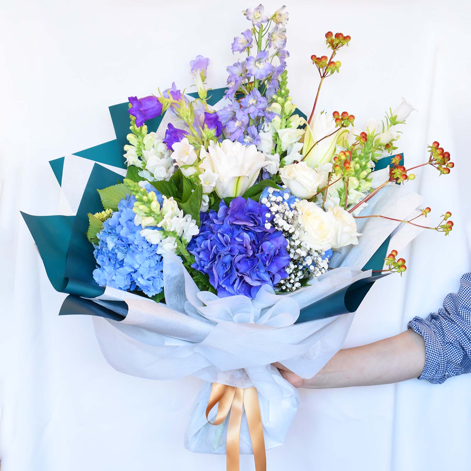 Seasonal Blue-Purple Graduation Bouquet