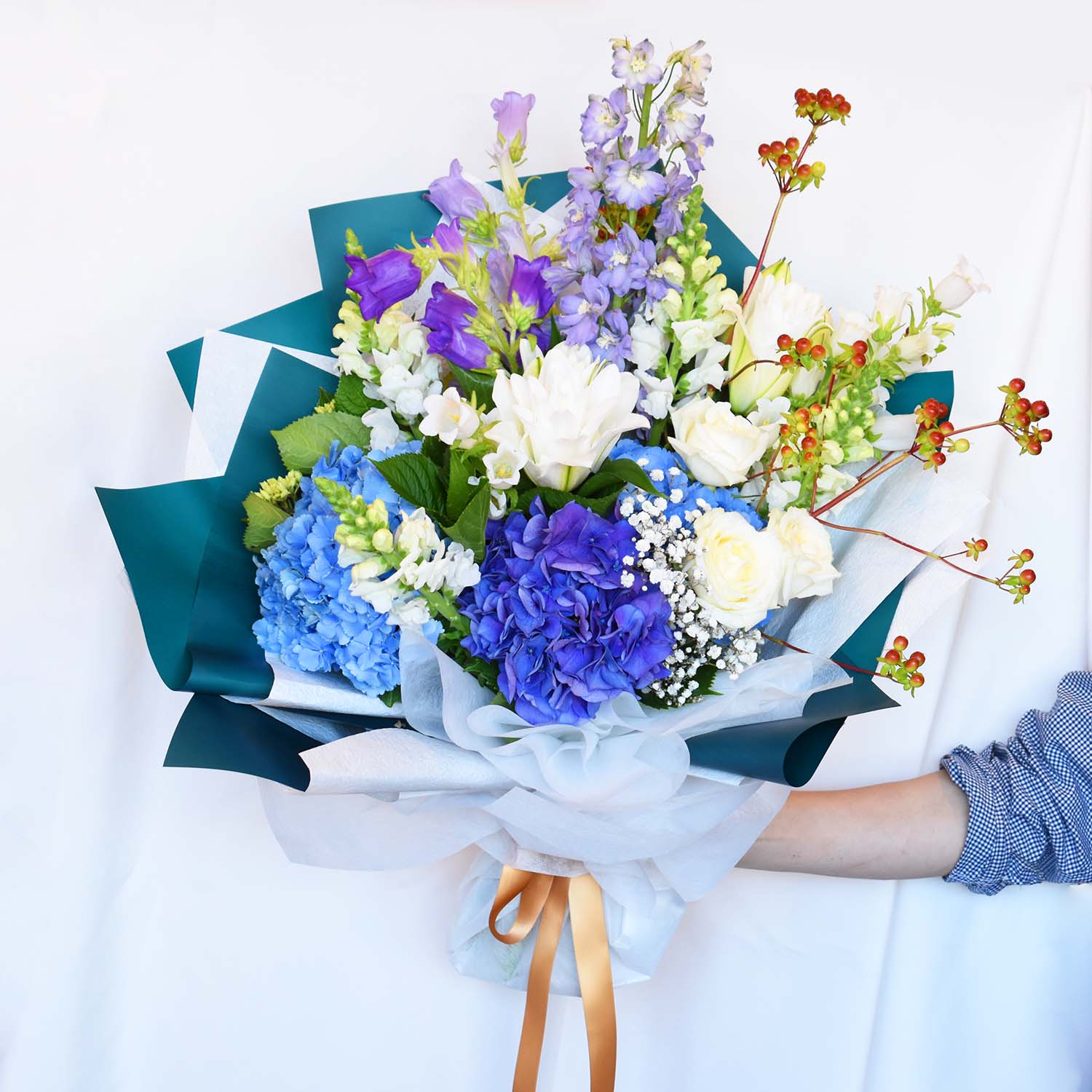 Seasonal Blue-Purple Graduation Bouquet