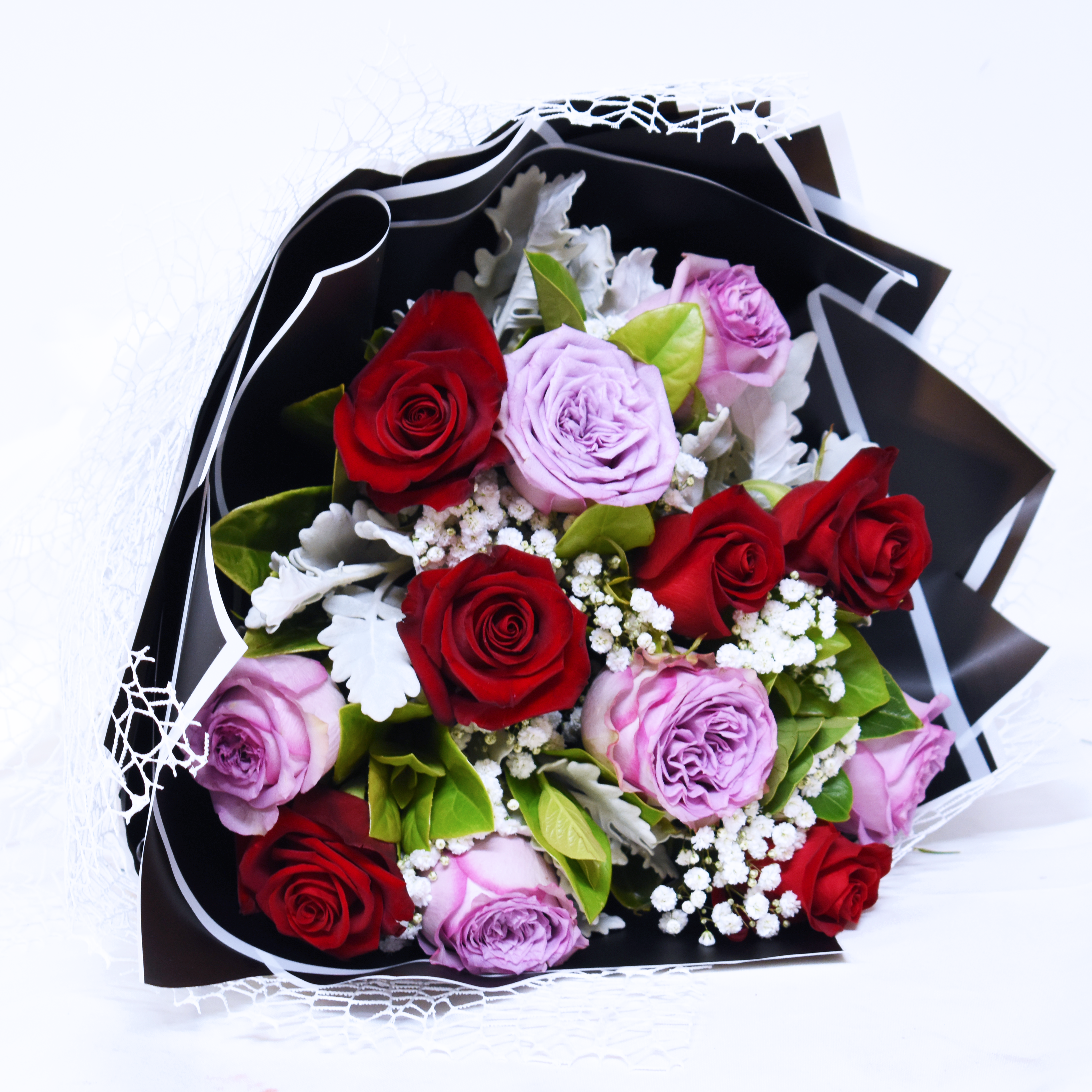 Lucky Dip Queen of Hearts Rose Bouquet