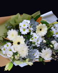 White Flower Bouquet (Standard)