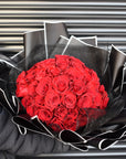 49厄瓜多尔红玫瑰花束