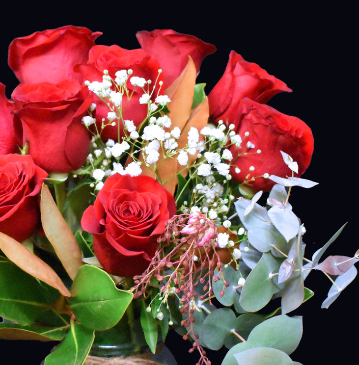Valentine&#39;s Day Flowers - Red Roses Bouquet + Vase!